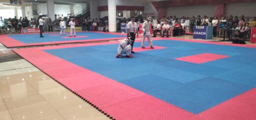 Turnamen ARA Cup Stars Square yang diadakan di Bahu Mall