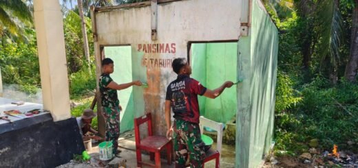 Satgas TMMD Perbaiki dan Cat MCK SDN Polewali di Luar Sasaran Program
