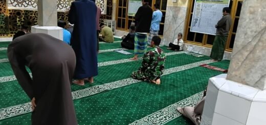 Kegiatan Sholat Subuh Bersama Babinsa Tingkatkan Sinergi TNI dan Warga Sidrap