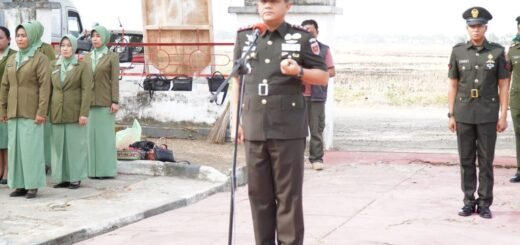 Peringatan HUT ke-81 TNI, Dandim 1420/Sidrap Gelar Ziarah ke Makam Pahlawan