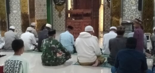 Babinsa Kodim 1420/Sidrap Gelar Salat Subuh untuk Dekatkan TNI dan Warga
