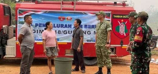 Kepedulian TNI: Dandim 1018/GMS Salurkan Air Bersih untuk Desa Tambirah