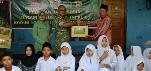 Kodim 1607/Sumbawa Gelar Aksi Sosial Serahkan Sembako ke Panti Al Mizan
