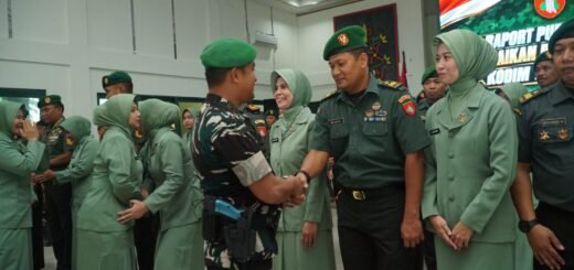 Puncak Acara Purnawira dan Kenaikan Pangkat di Kodim 1011 Kuala Kapuas