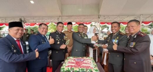 Upacara HUT ke-81 TNI di Lhokseumawe Dihadiri Dandim dan Danrem