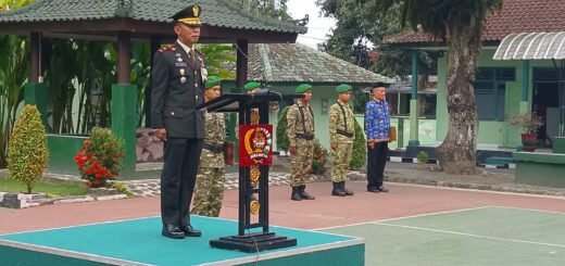 HUT TNI Ke-81: Mayor Suparno Hadi Ajak TNI Dekat dengan Masyarakat