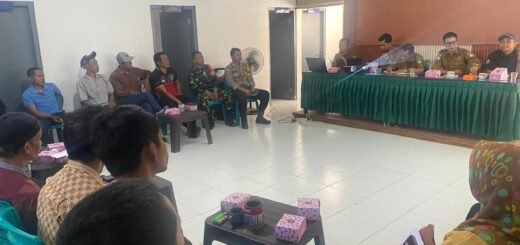 Babinsa Dukungan Pemilihan BPD Melalui Penarikan Nomor Urut Calon Desa Mamak