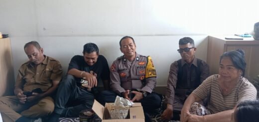 Babinsa Desa Bakas Tunjukkan Solidaritas dengan Mengunjungi Warga yang Sakit
