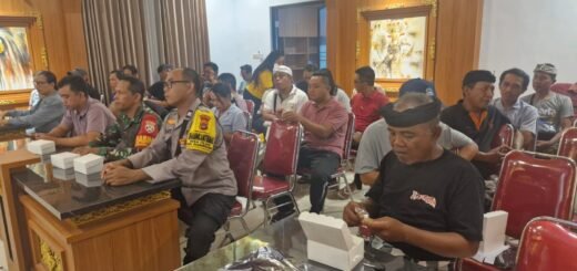 Babinsa Tojan Perkuat Pengawasan Proses Pemilihan Calon Perbekel dan KPPS