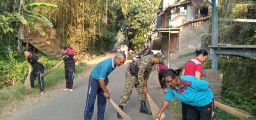 Kolaborasi TNI dan Warga Desa Tegak untuk Lingkungan Lebih Bersih