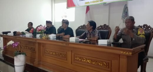 Sertu Agus Pande Pimpin Bimtek KPPS untuk Sukseskan Pilkel 2026 di Paksebali