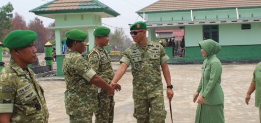 Prajurit Kodim 1018/GMS Diterima Kenaikan Pangkat dalam Upacara Khidmat