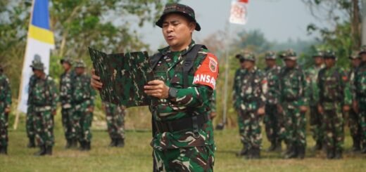 Pembukaan TMMD ke-130, 20 Paket Sembako Diserahkan ke Warga Luwu Timur