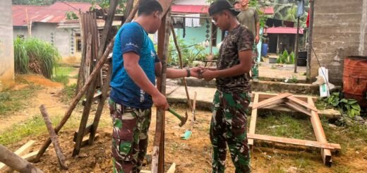 Bersama Satgas TMMD, Bu Suhanim Dapatkan Rumah dan Harapan Baru