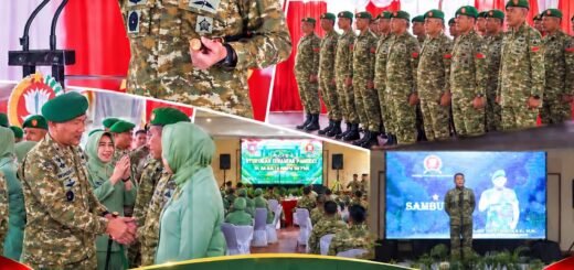 Danrem 102/Pjg Pimpin Upacara Kenaikan Pangkat, Tanda Penghargaan bagi Prajurit