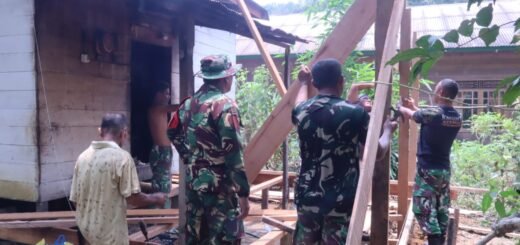 TNI Berkolaborasi dengan Masyarakat untuk Renovasi Rumah Tak Layak Huni