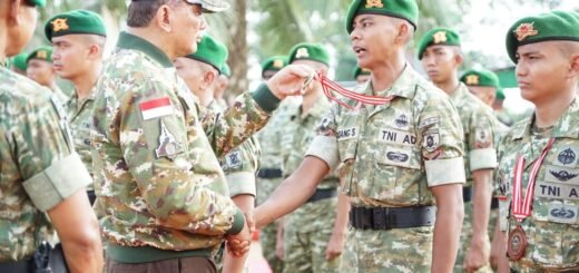 Menteri Pertahanan Tinjau Kesiapan Prajurit di Markas Pertahanan Perbatasan