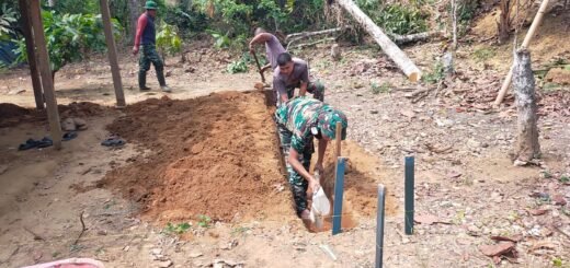 Satgas TMMD ke-130 Mulai Pembangunan RTLH di Desa Leboni untuk Bapak Tuku Djobu