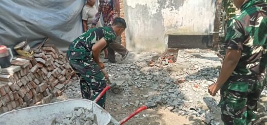 Fasilitas Sanitasi Diberikan Bersamaan Pembangunan Rumah Suparlan di Tulungagung