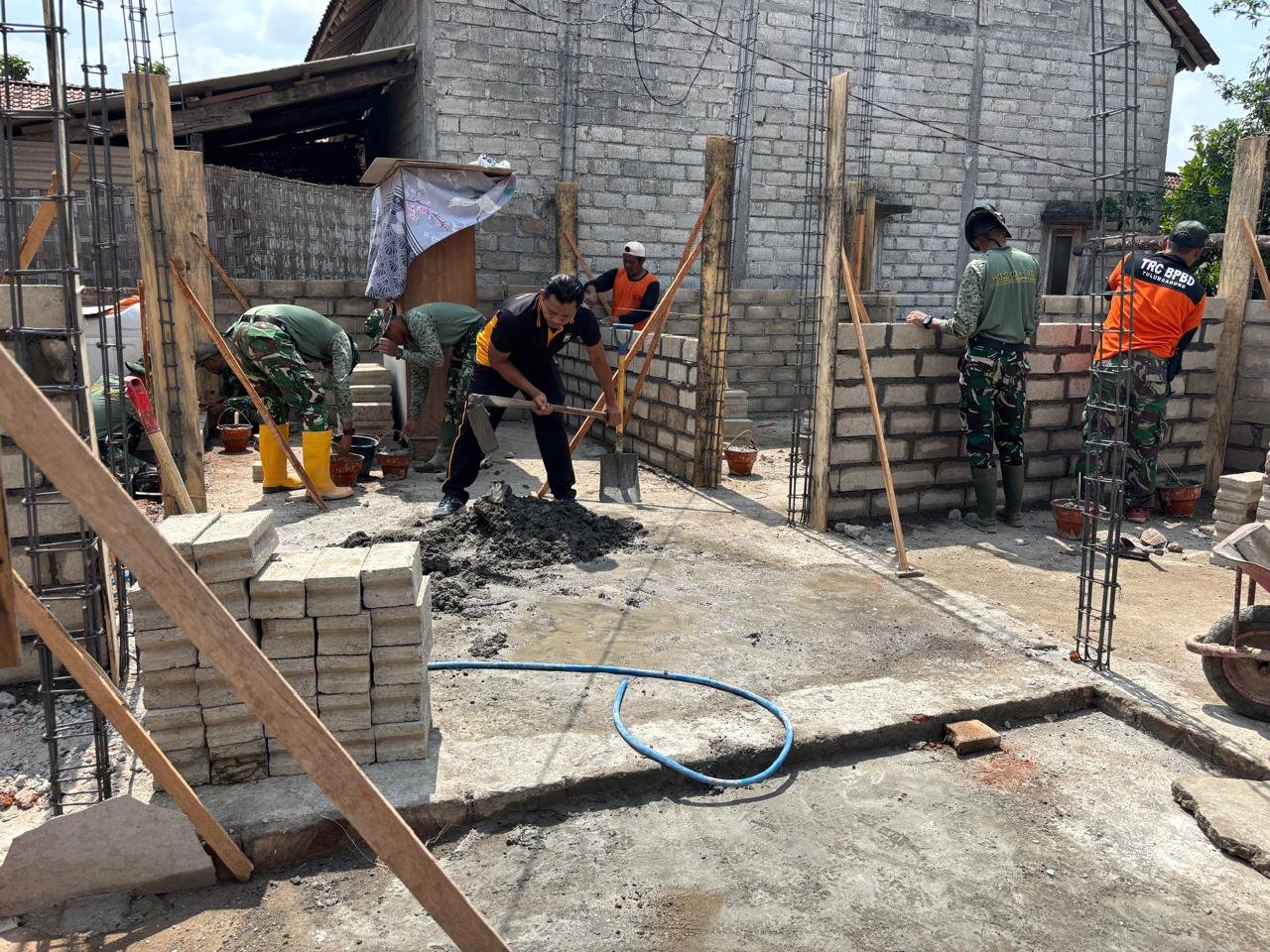 Agus Suwandi Penuhi Mimpi Punya Rumah Layak dengan Semangat Bersama Satgas