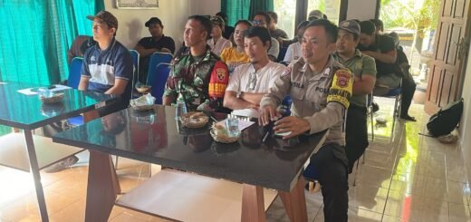 Keberlangsungan Pemilu di Desa Sakti, Babinsa Ajak Jaga Harmoni dan Kondisi Stabil